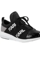 Sneakers tornacipő Karl Lagerfeld 	fekete	