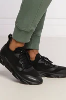 Sneakers tornacipő VERGE Maison Karl Lagerfeld 	fekete	