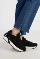 Sneakers tornacipő bőr hozzáadásával Pinko 	fekete	