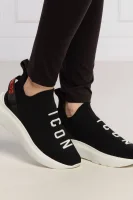 Sneakers tornacipő bőr hozzáadásával Dsquared2 	fekete	