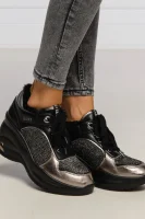 Szigetelt sneakers tornacipő KARLIE Liu Jo 	fekete	