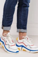 Sneakers tornacipő VENTURE bőr hozzáadásával Karl Lagerfeld 	fehér	