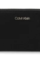 Pénztárca Calvin Klein 	fekete	