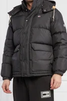 Steppelt kabát | Regular Fit Tommy Jeans 	fekete	