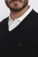 Kötött pulóver 1997 V NECK SWEATER | Regular Fit Tommy Hilfiger 	fekete	