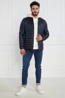 Kabát SUPER LIGHT JKT PACK | Regular Fit GUESS 	sötét kék	