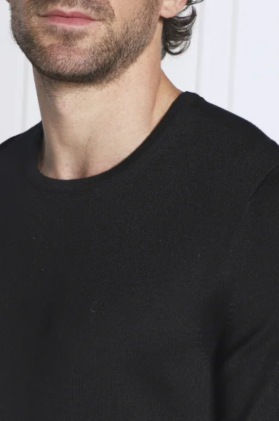 gyapjú kötött pulóver | regular fit Calvin Klein 	fekete	