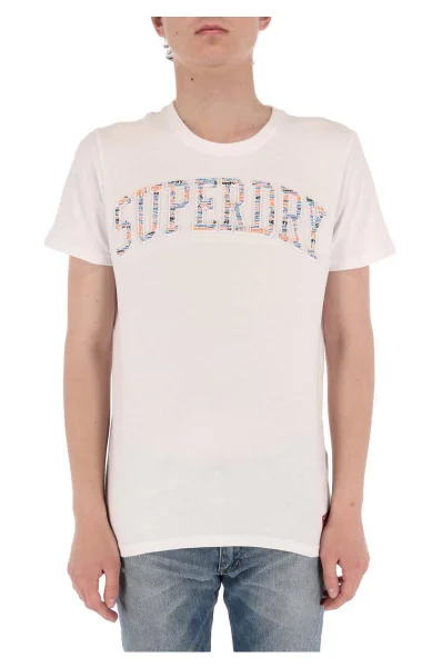 T-shirt Varsity embossed | Regular Fit Superdry 	fehér	