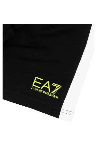 Rövidnadrág | Regular Fit EA7 	fekete	