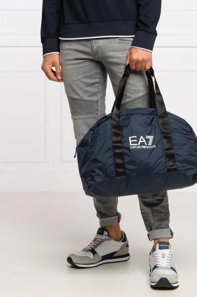 Sport táska EA7 	sötét kék	