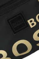 Övtáska BOSS Kidswear 	fekete	