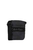 Reporter bag Madox Calvin Klein 	fekete	